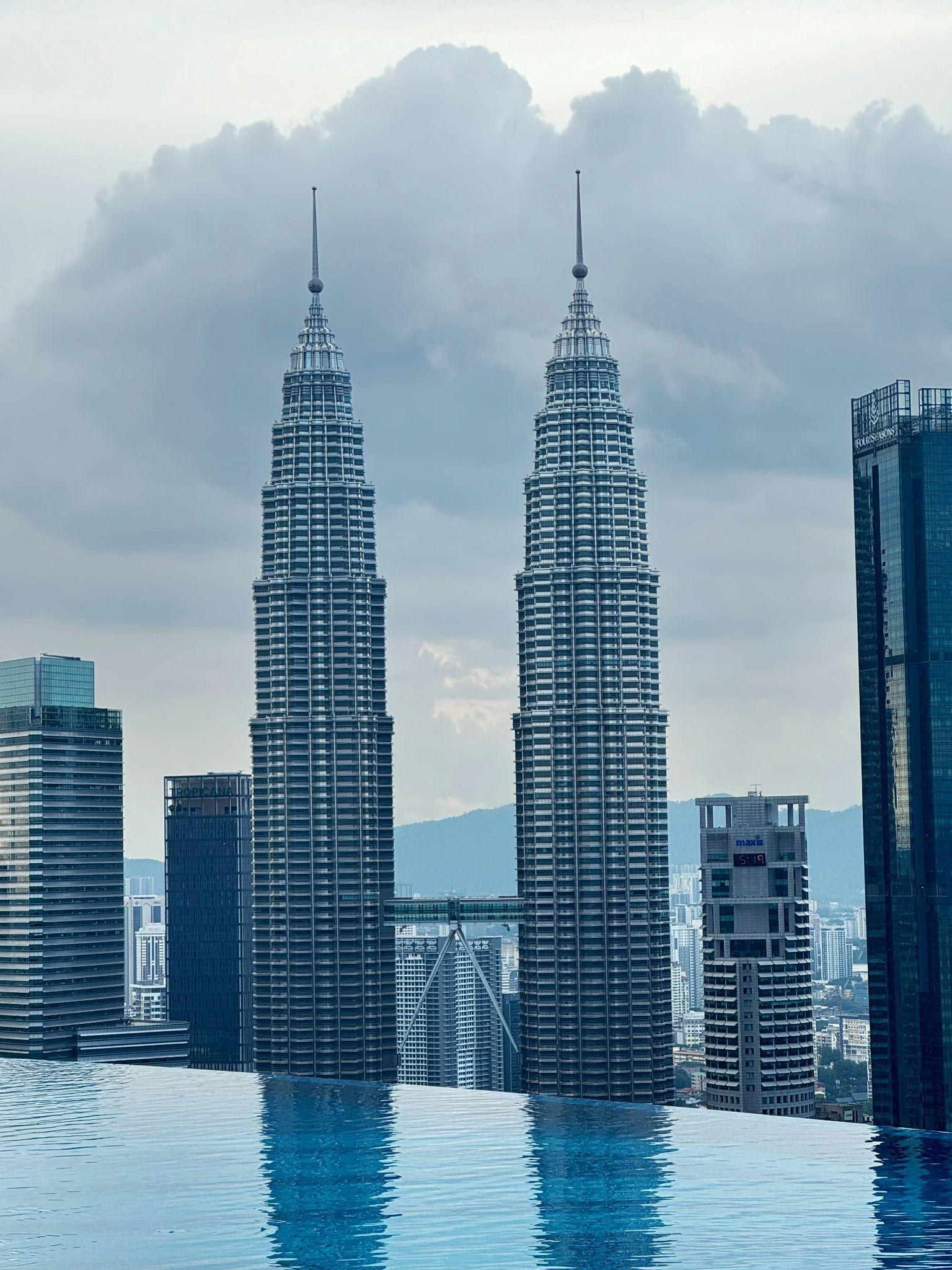 Kuala Lumpur Petronas Towers from rooftop infinity pool