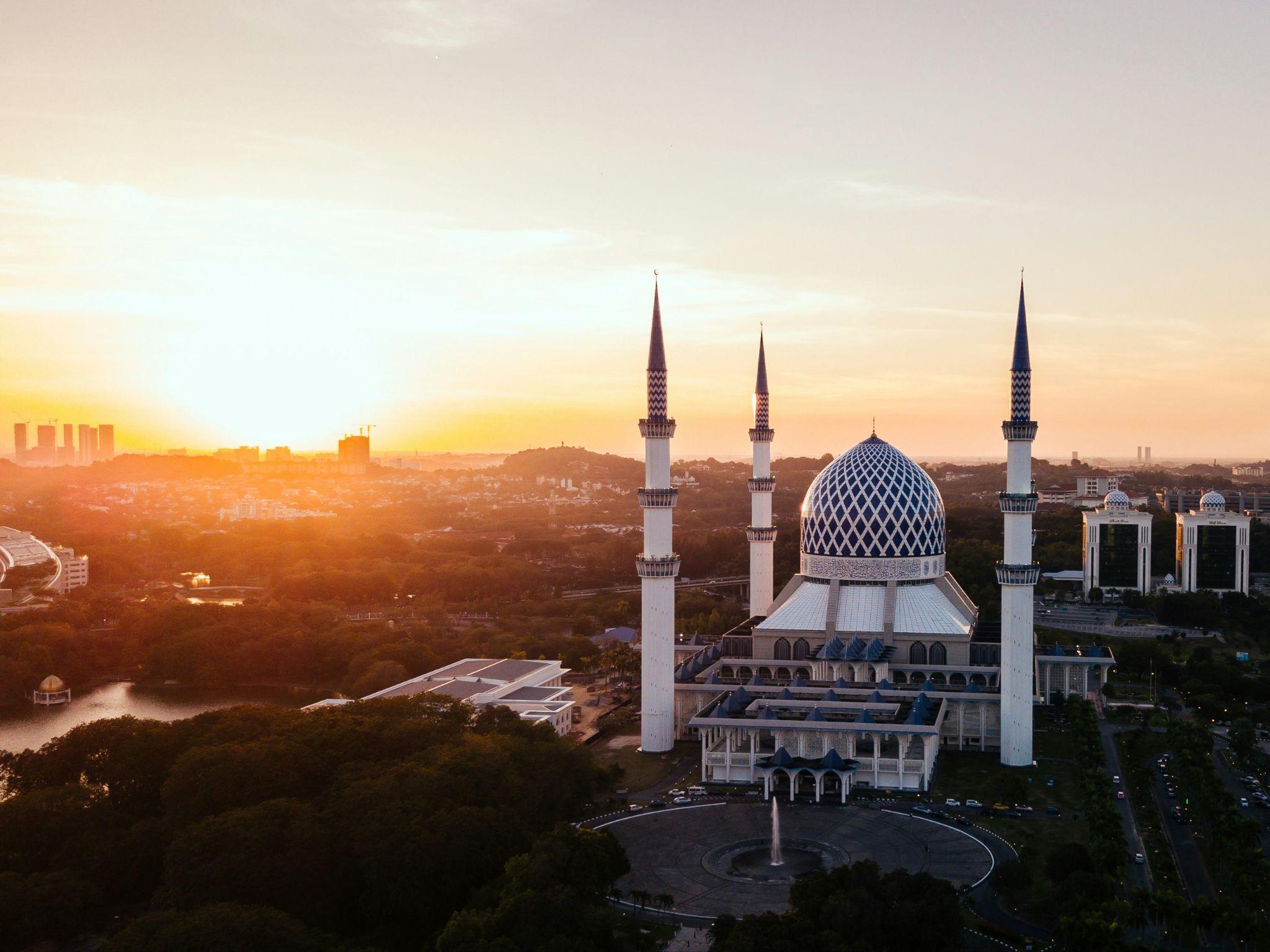 Shah Alam Mosque